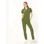 Çimen Yeşili Eczacı Forması Likralı Scrubs Takım (Grasshopper) Çimen Yeşili Eczacı Forması Likralı Scrubs Takım (Grasshopper)