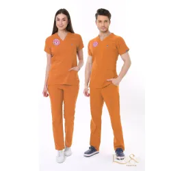 Turuncu Klinik Destek İşçi Forması Likralı Scrubs Takım (Orange Ochre) Turuncu Klinik Destek İşçi Forması Likralı Scrubs Takım (Orange Ochre)
