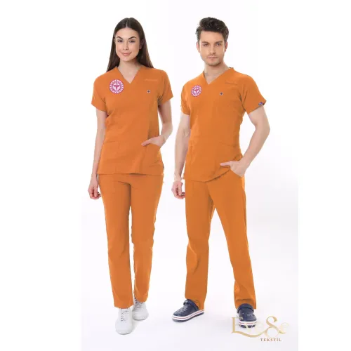 Turuncu Klinik Destek İşçi Forması Likralı Scrubs Takım (Orange Ochre) Turuncu Klinik Destek İşçi Forması Likralı Scrubs Takım (Orange Ochre)
